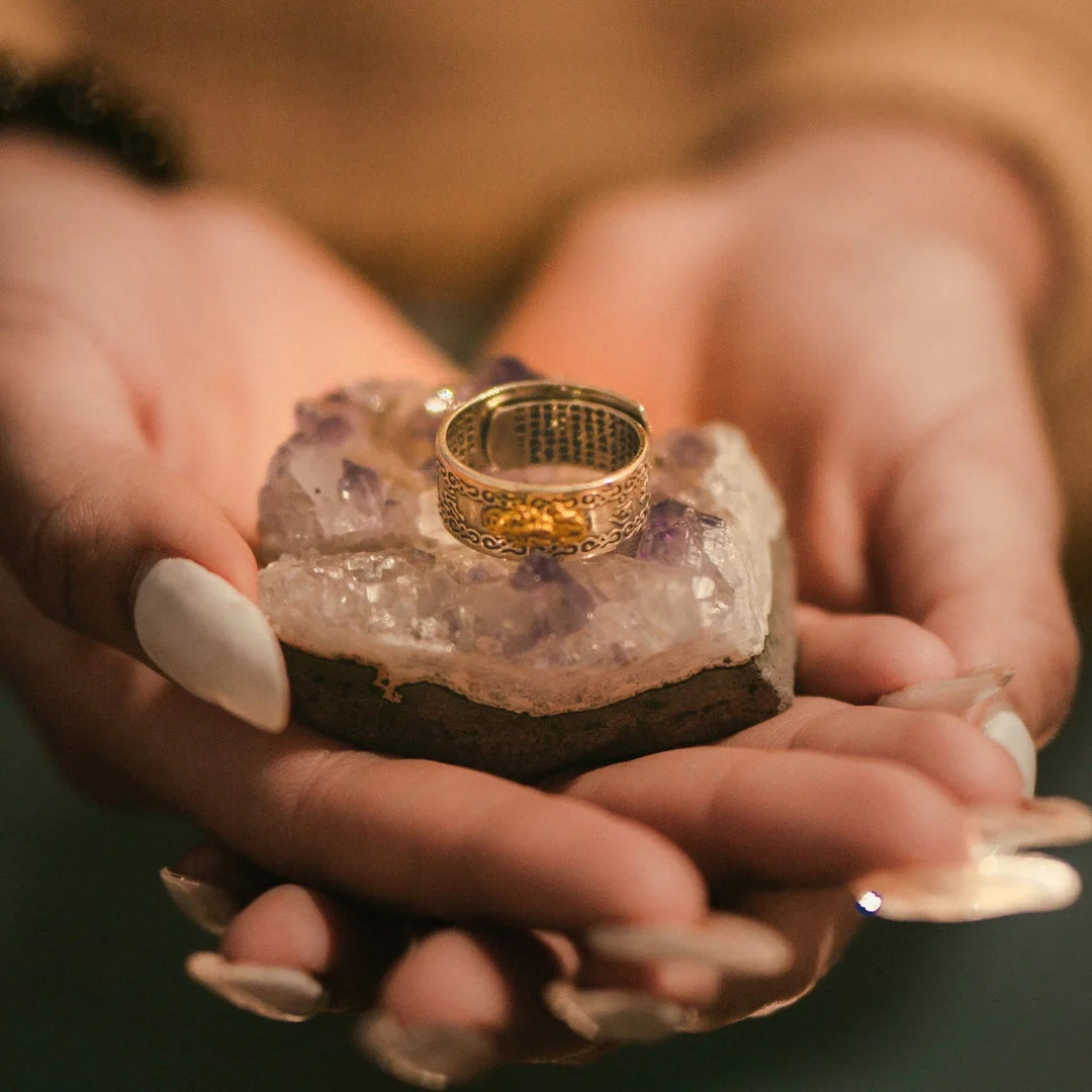 Anillo Feng Shui de la Suerte – Prosperidad y Energía Positiva